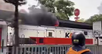 KAI Daop 8 Surabaya Buka Suara soal Video Viral Percikan Api dari Lokomotif di Jalan Ahmad Yani