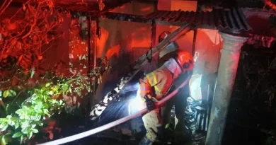 Anak Laki-Laki Bakar Rumah Orang Tuanya Sendiri di Bojonegoro Diduga Alami Gangguan Kejiwaan