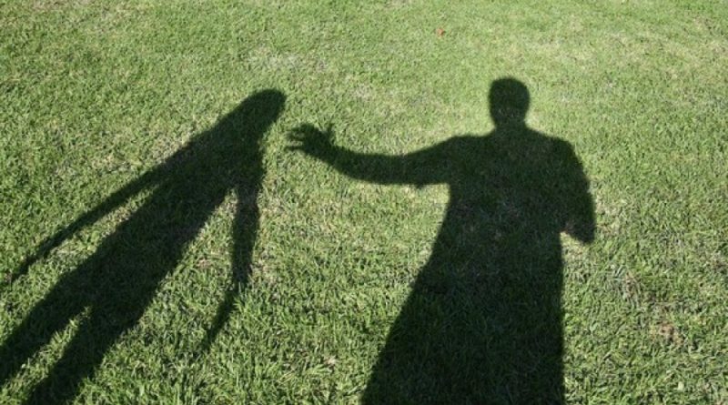 Kakek di Sumenep Ditangkap Polisi Usai Cabuli Cucu Sendiri Berulang Kali