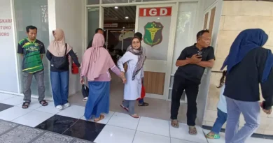 Dua Siswi MTsN 1 Bojonegoro Dioperasi Usai Tertabrak Mobil Avanza