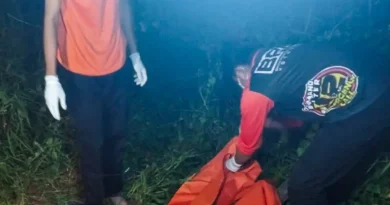 Warga Benowo Surabaya Temukan Kerangka Manusia Kering di Semak Tambak, Polisi Olah TKP
