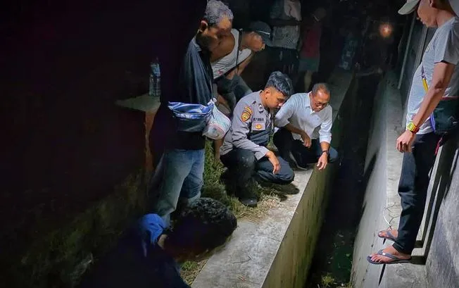 Cemburu Membakar Hati, Suami di Situbondo Bunuh Istri Lalu Buang Jasad ke Selokan Cemburu Membakar Hati, Suami di Situbondo Bunuh Istri Lalu Buang Jasad ke Selokan