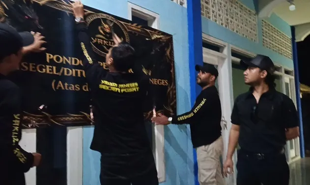 Gus Thuba Pimpin Penyegelan Tiga Ponpes di Malang Buntut Kasus Pelecehan Santriwati
