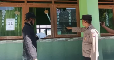 Ledakan Mercon Balon Udara di Ponorogo, Kaca Sekolah Pecah dan Plafon Toilet Ambrol