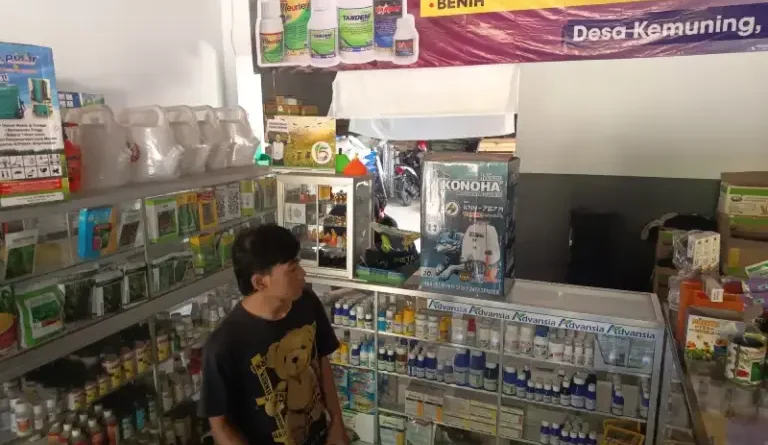 Uang Rp5 Juta Raib dari Kasir Toko Pertanian di Sambit, Dua WNA Mengaku dari Dubai Jadi Tersangka