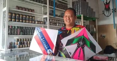 Layangan Ahoed DC Malang Jadi Andalan Kejuaraan Dunia Combat Kite di Perancis