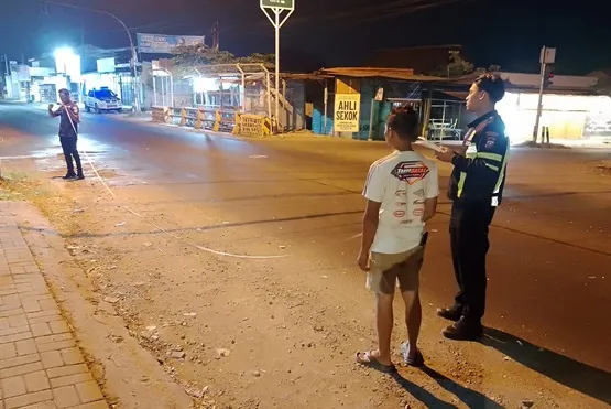 Satu Remaja Tewas, Dua Luka dalam Tabrakan Motor dan Truk di Ploso Jombang