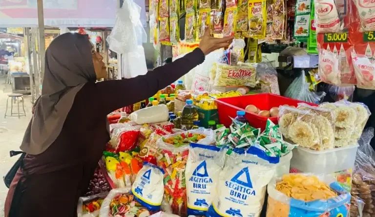 Bawang Putih di Pasar Baru Tuban Tembus Rp40 Ribu, Pedagang Kaitkan dengan Naiknya Pertamax