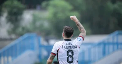 Telmo Castanheira Akhiri Masa Baktinya di Persik Kediri